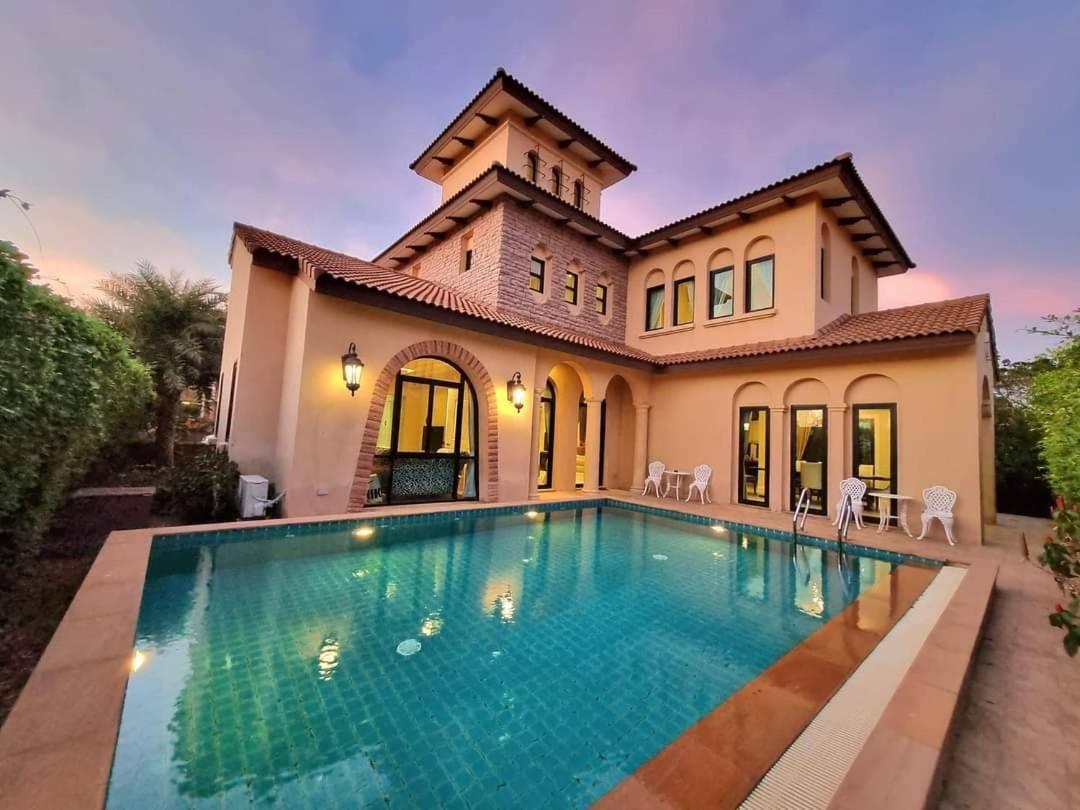 Chivani Pattaya Eksteriør bilde